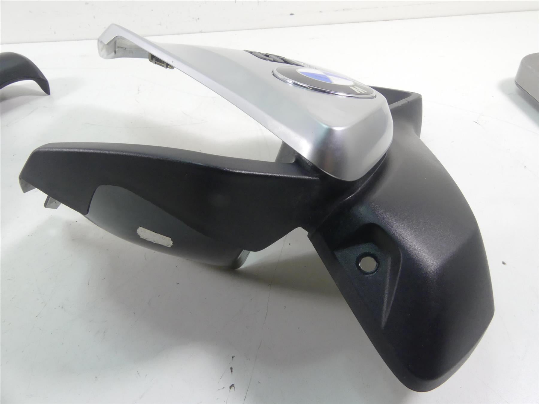 2017 BMW R1200GS GSW K50 Left Tank Side Fairing Cover Cowl Set 46638533659 {{ shop.shopifyCountryName }} - Mototech271