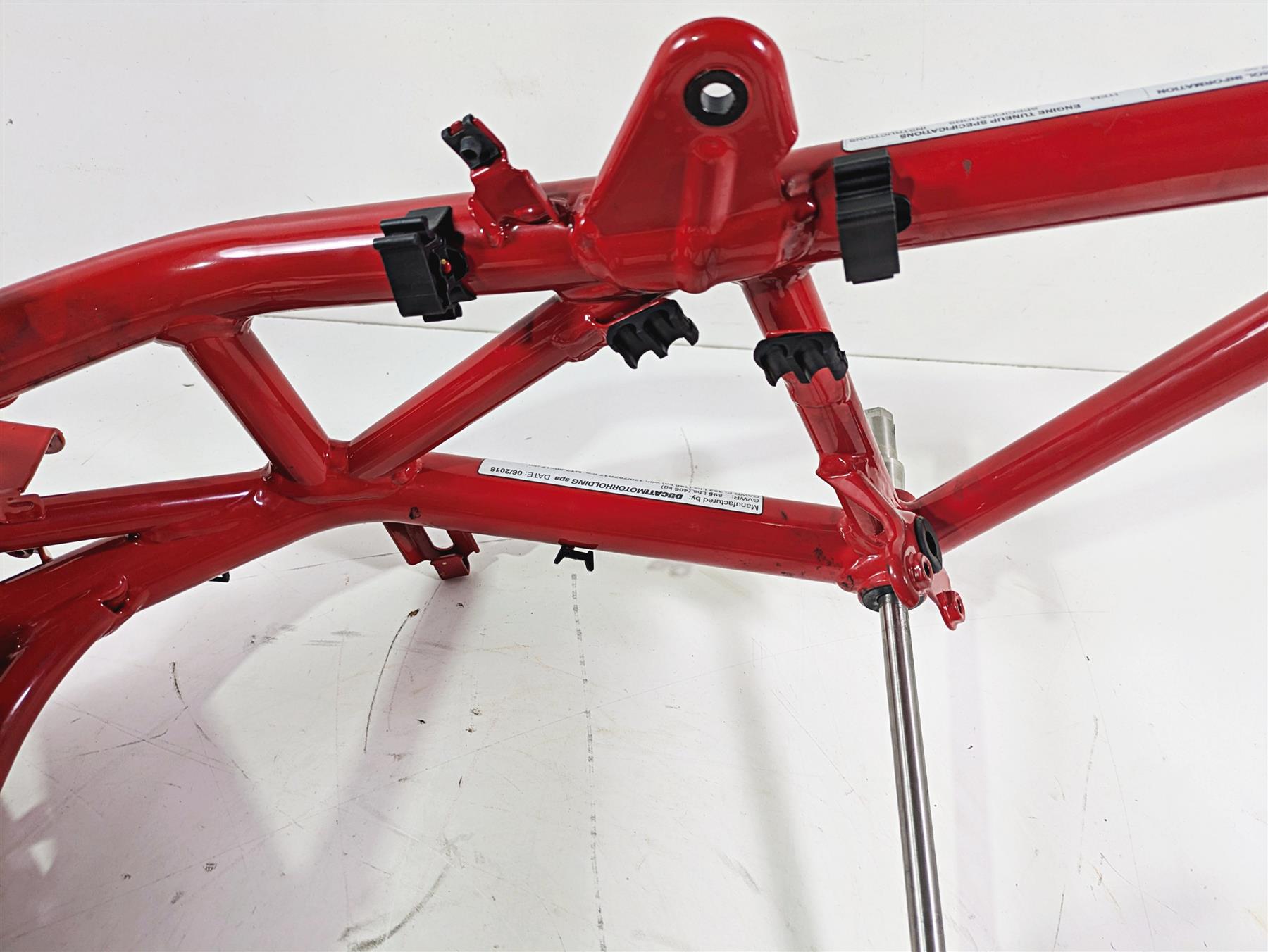 2018 Ducati Hypermotard 939 SP Straight Main Frame Chassis With Clean Oregon Title 47017931AA 47017961AA {{ shop.shopifyCountryName }} - Mototech271