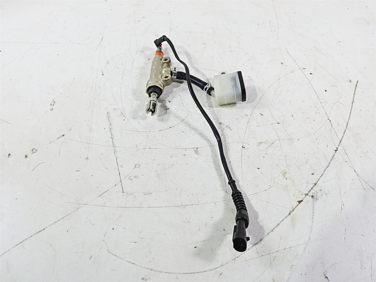2022 MV Agusta F3 800 Rosso Nissin Rear Brake Master Cylinder 1/2 8000C2438 {{ shop.shopifyCountryName }} - Mototech271