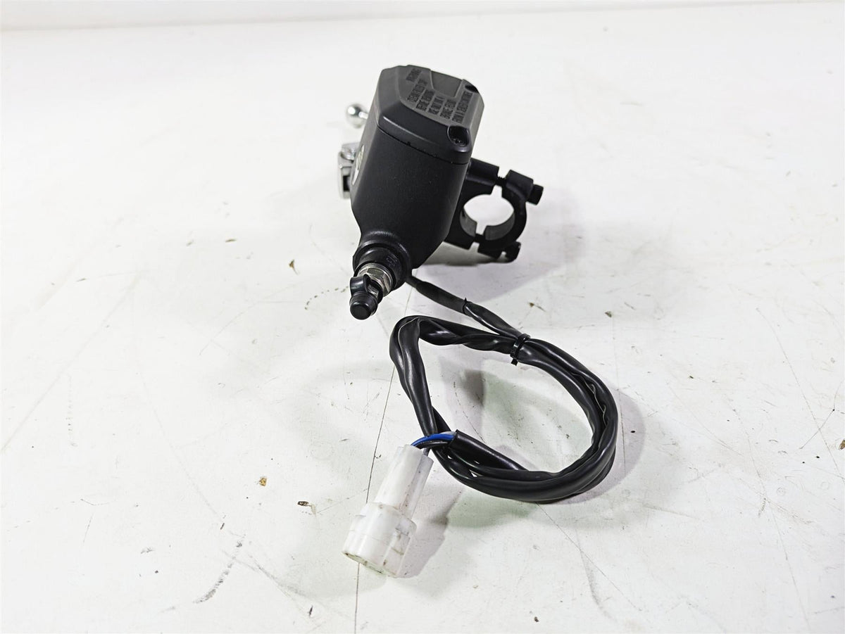 2014 Moto Guzzi California 1400 Touring Front Brake Master Cylinder 887764 {{ shop.shopifyCountryName }} - Mototech271