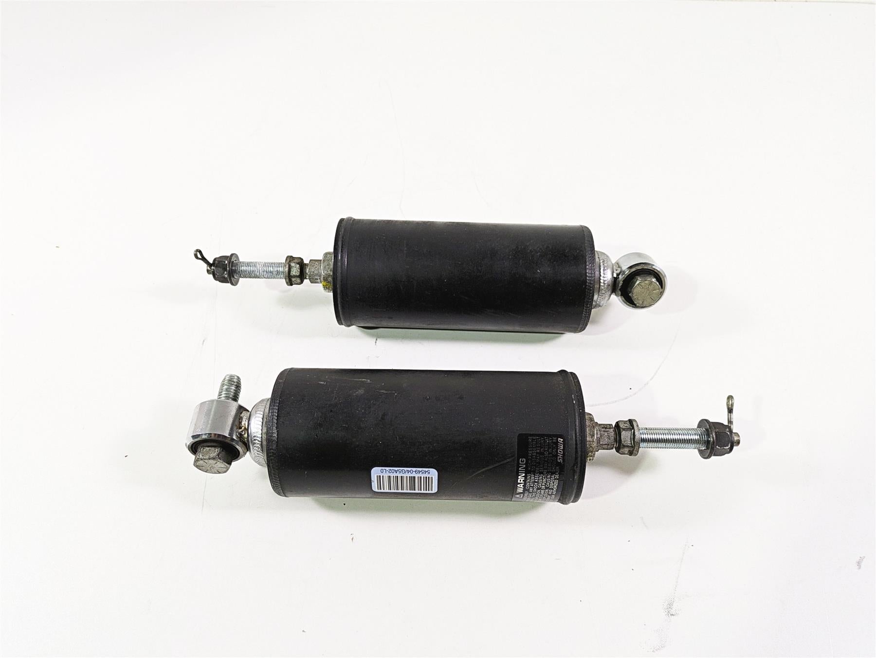 2009 Harley FLSTSB Cross Bones Showa Rear Suspension Shocks Set 54549-04 | Mototech271