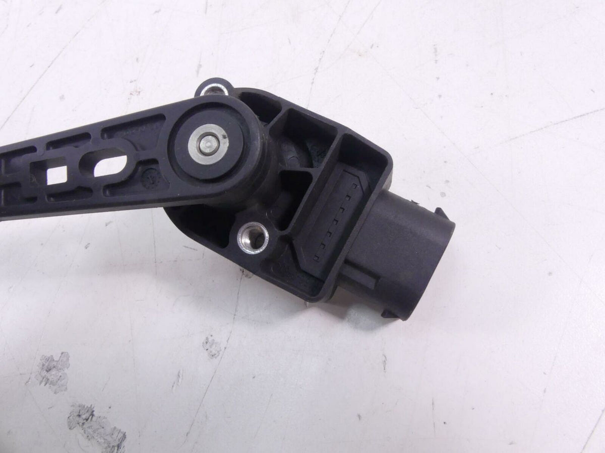 2018 BMW K1600 Bagger Front Rear Bike Height Level Sensor Set 37146870000 {{ shop.shopifyCountryName }} - Mototech271