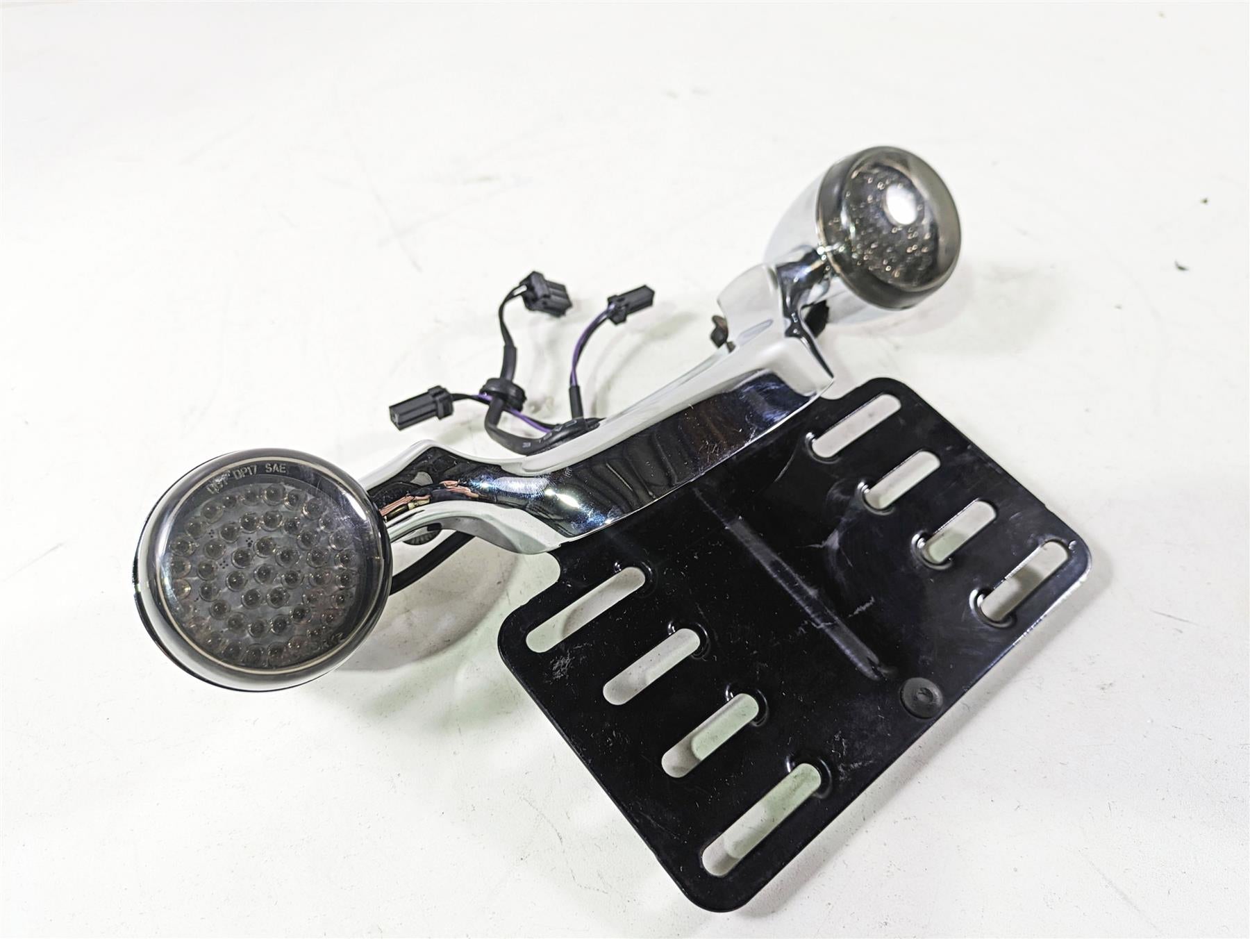2020 Harley Touring FLHT Electra Glide Rear Led Blinker Turn Signal Bar 68550-09 {{ shop.shopifyCountryName }} - Mototech271