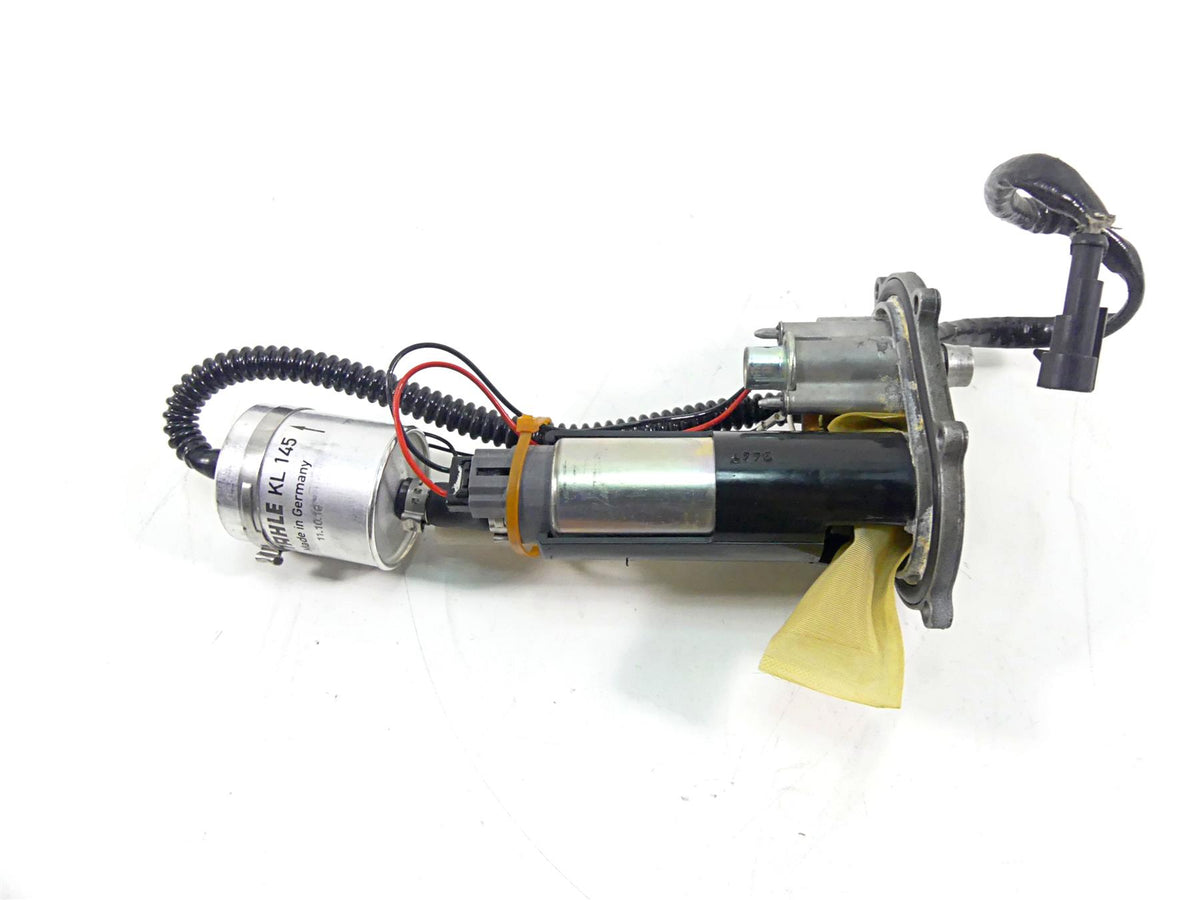 2008 Ducati 848 SBK Fuel Gas Petrol Pump - Tested 16023661A {{ shop.shopifyCountryName }} - Mototech271
