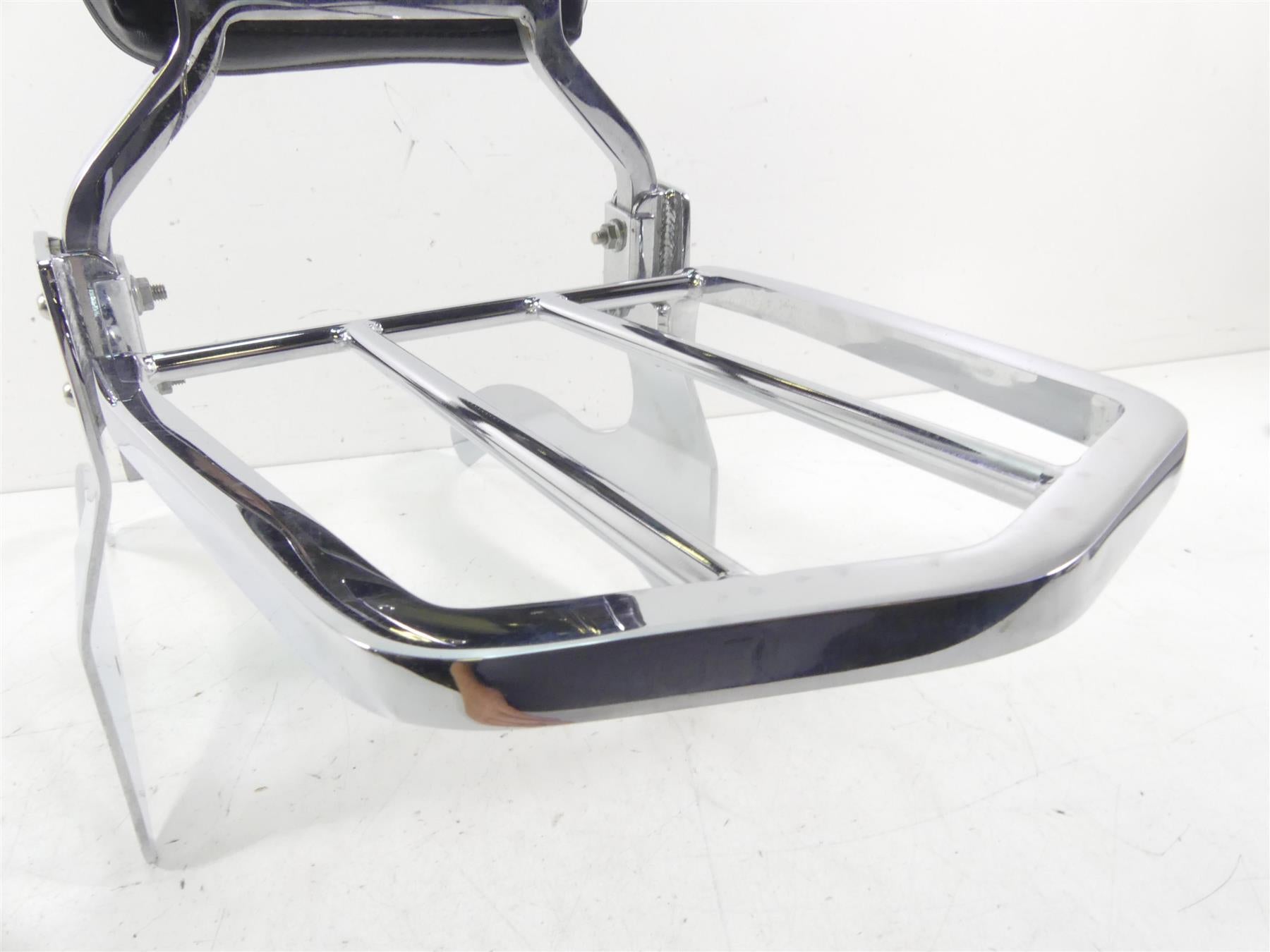 2002 Yamaha XVS1100 V-Star Nice Chrome Sissy Bar Back Rest {{ shop.shopifyCountryName }} - Mototech271