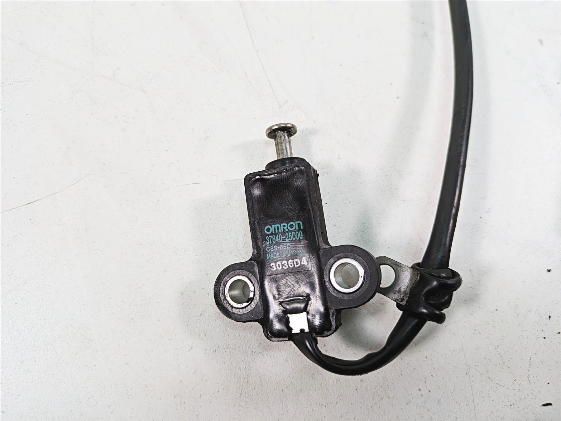 2016 Suzuki M109R VZR1800 Aftermarket Side Kickstand + Switch 37840-25D00 {{ shop.shopifyCountryName }} - Mototech271