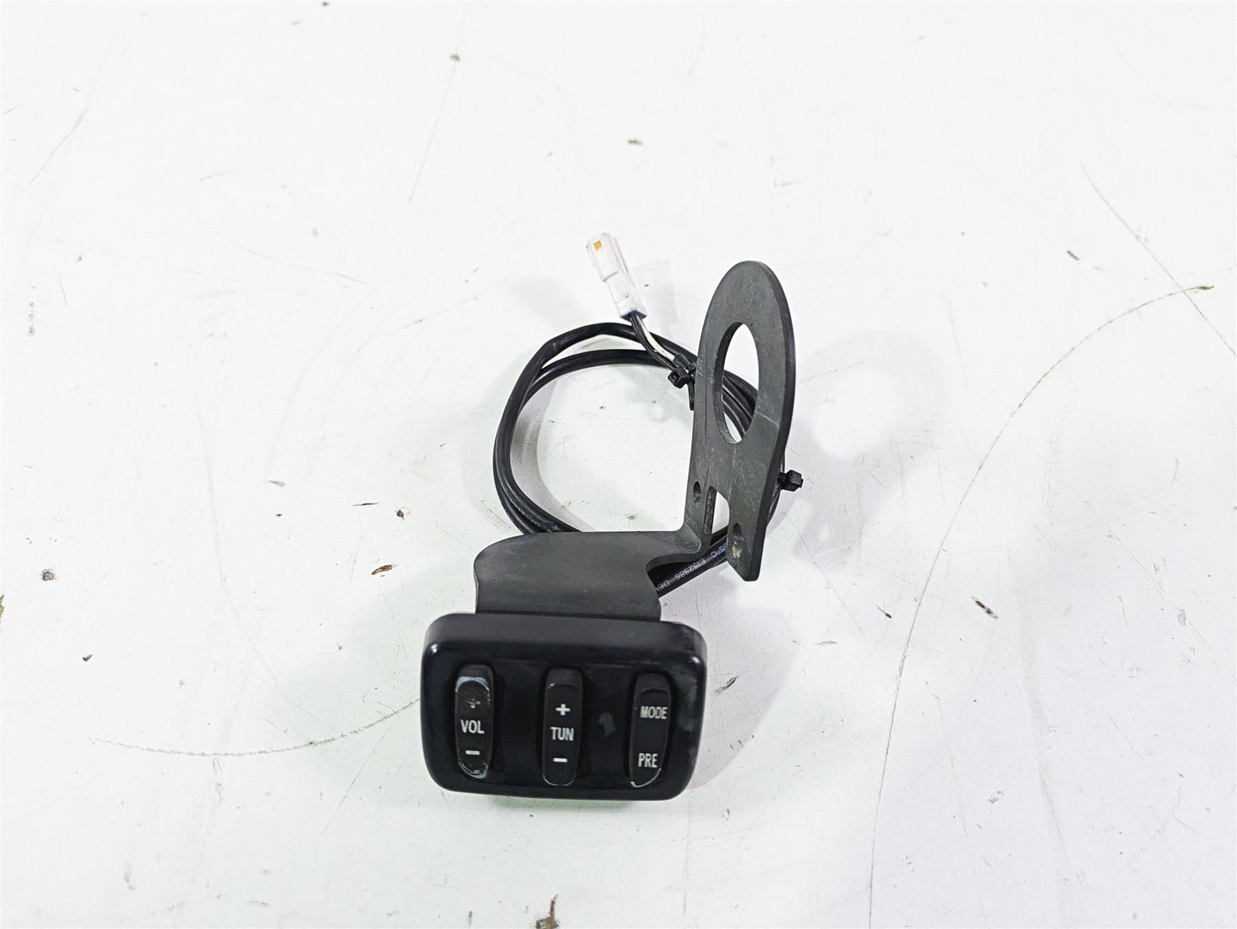 2012 Victory Cross Country Left Hand Radio Control Switch 1017807 {{ shop.shopifyCountryName }} - Mototech271
