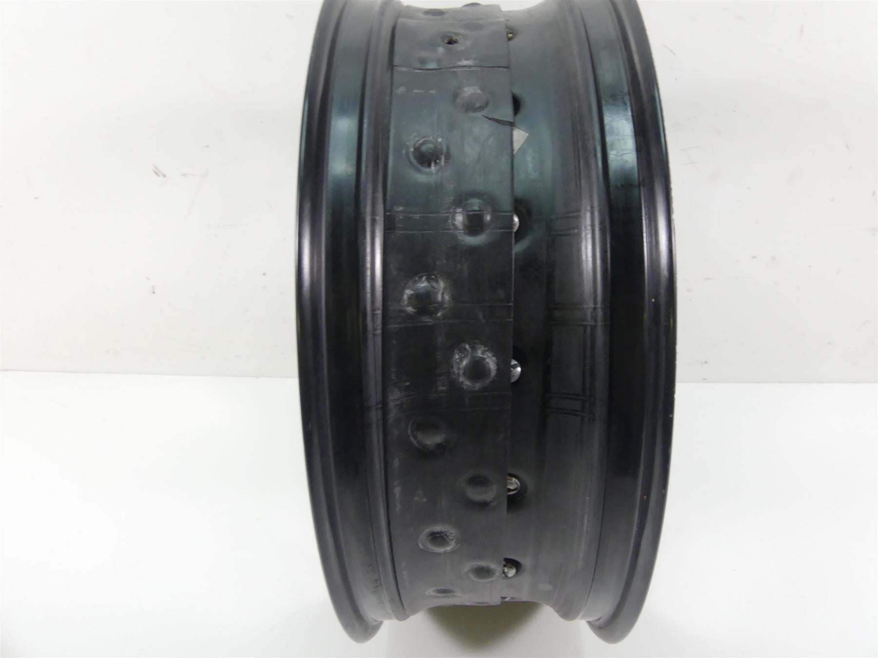 2016 BMW R nineT R9T K21 Straight Rear 17x5.5 Wheel Rim - Read 36318546290 {{ shop.shopifyCountryName }} - Mototech271
