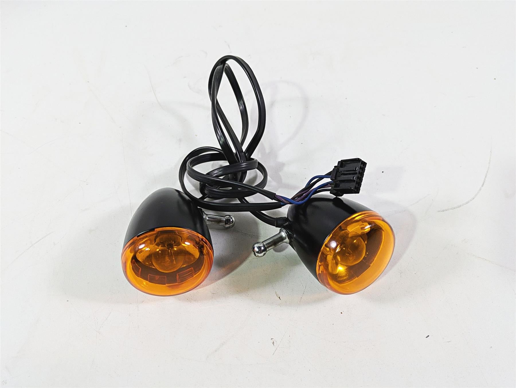 2009 Harley XR1200 Sportster Front Blinker Turn Signal Set 68804-06 {{ shop.shopifyCountryName }} - Mototech271