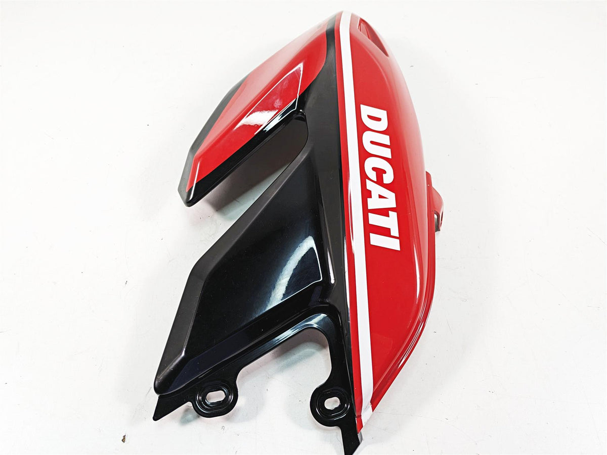 2011 Ducati Hypermotard 1100 Evo SP Oem Left Tank Fairing Cover Set 48012511B {{ shop.shopifyCountryName }} - Mototech271