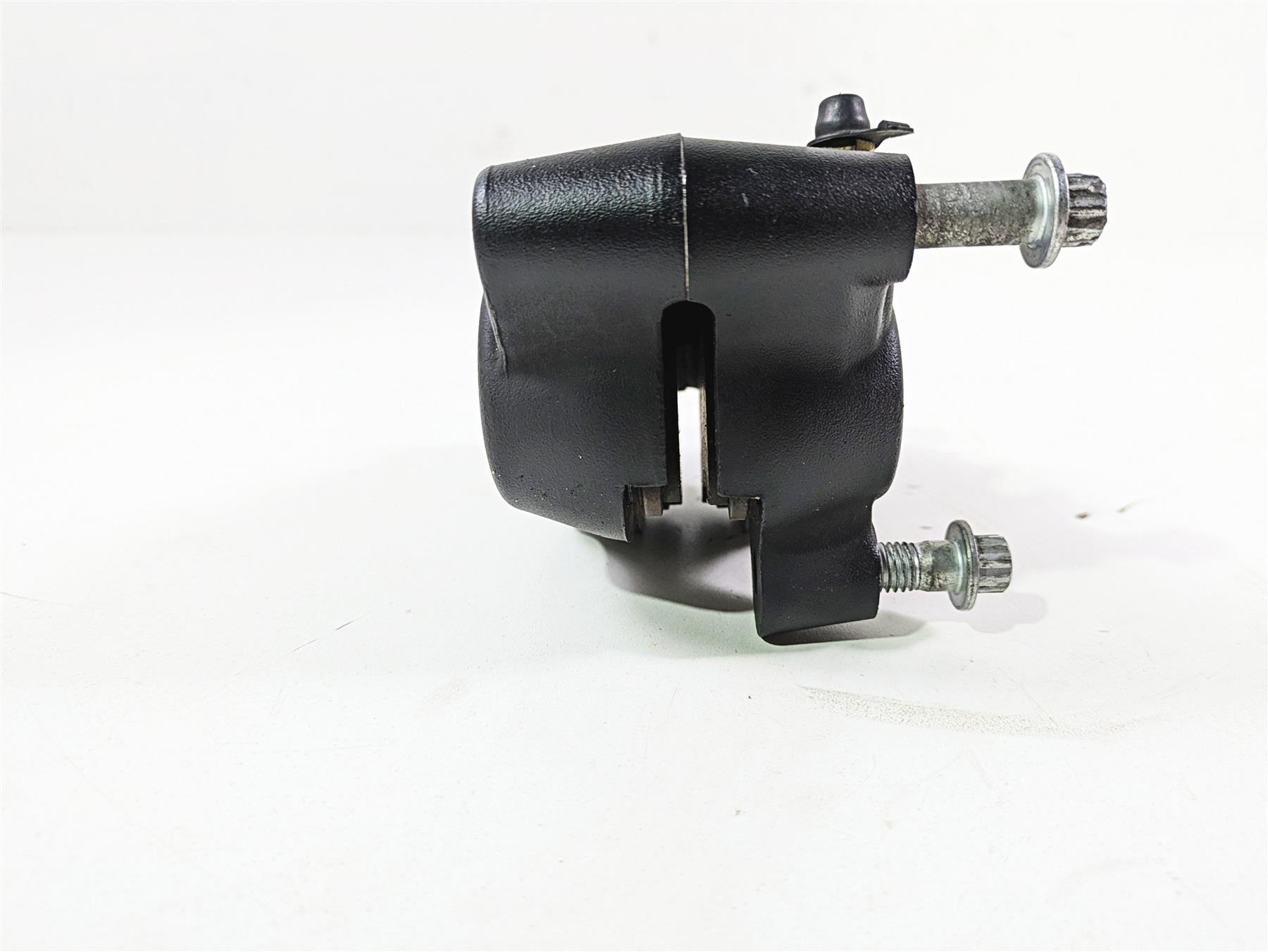 2014 Harley FLS Softail Slim Front Brake Caliper 46356-11 {{ shop.shopifyCountryName }} - Mototech271
