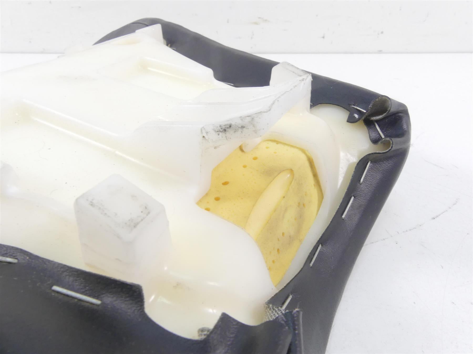 2021 Honda CBR600RR Front Rider Driver Seat Saddle - No Tears 77100-MFJ-D01 {{ shop.shopifyCountryName }} - Mototech271