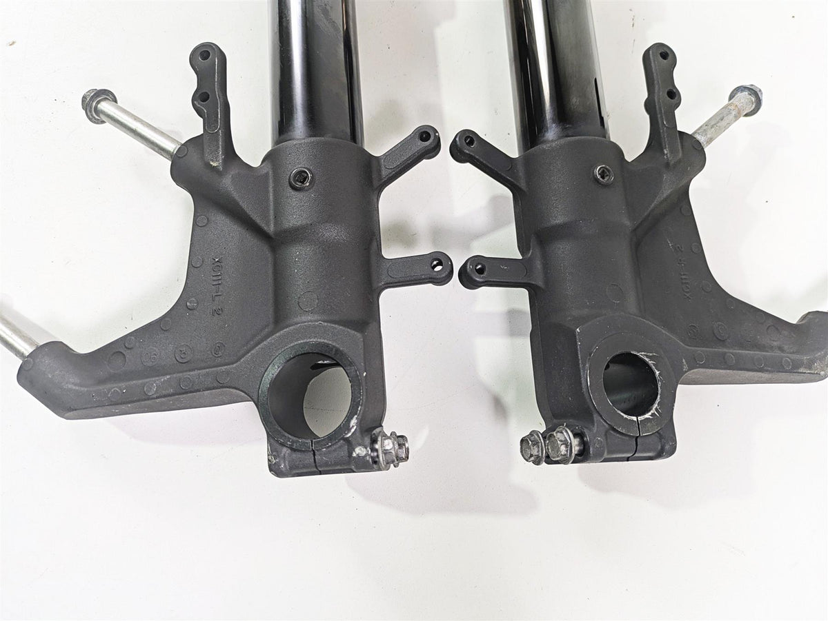 2006 Suzuki GSXR1000 K6 Straight Front Fork Leg Set 51103-41G20 51104-41G20 {{ shop.shopifyCountryName }} - Mototech271
