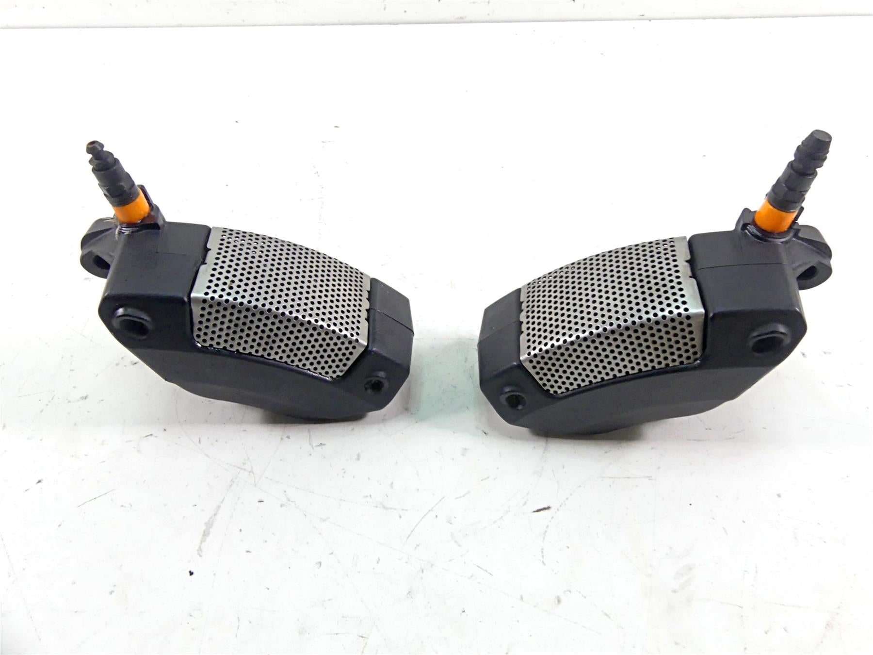 2010 Harley Touring FLHRC Road King Front Brake Caliper Set 43027-08 44023-08 {{ shop.shopifyCountryName }} - Mototech271