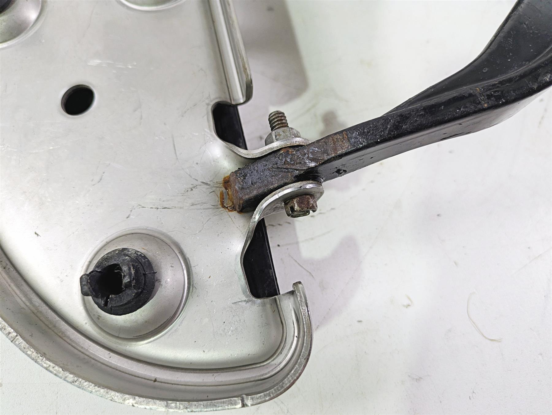 00-09 Harley Davidson Softail Right Front Floorboard 50600026 {{ shop.shopifyCountryName }} - Mototech271