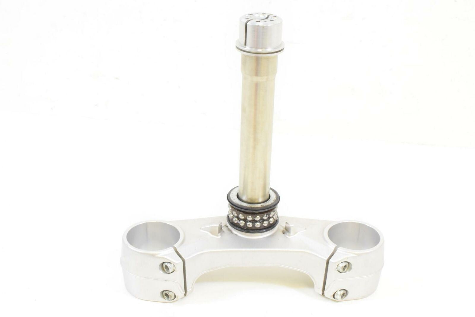 2015 MV Agusta B3 Brutale 675 Lower Triple Tree Steering Yoke 8000B5701 {{ shop.shopifyCountryName }} - Mototech271