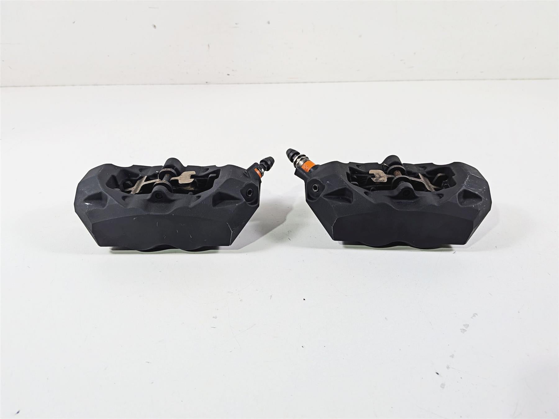 2016 BMW R1200RT RT RTW K52 Front Brake Caliper Set Brembo 100mm 34118556205 {{ shop.shopifyCountryName }} - Mototech271