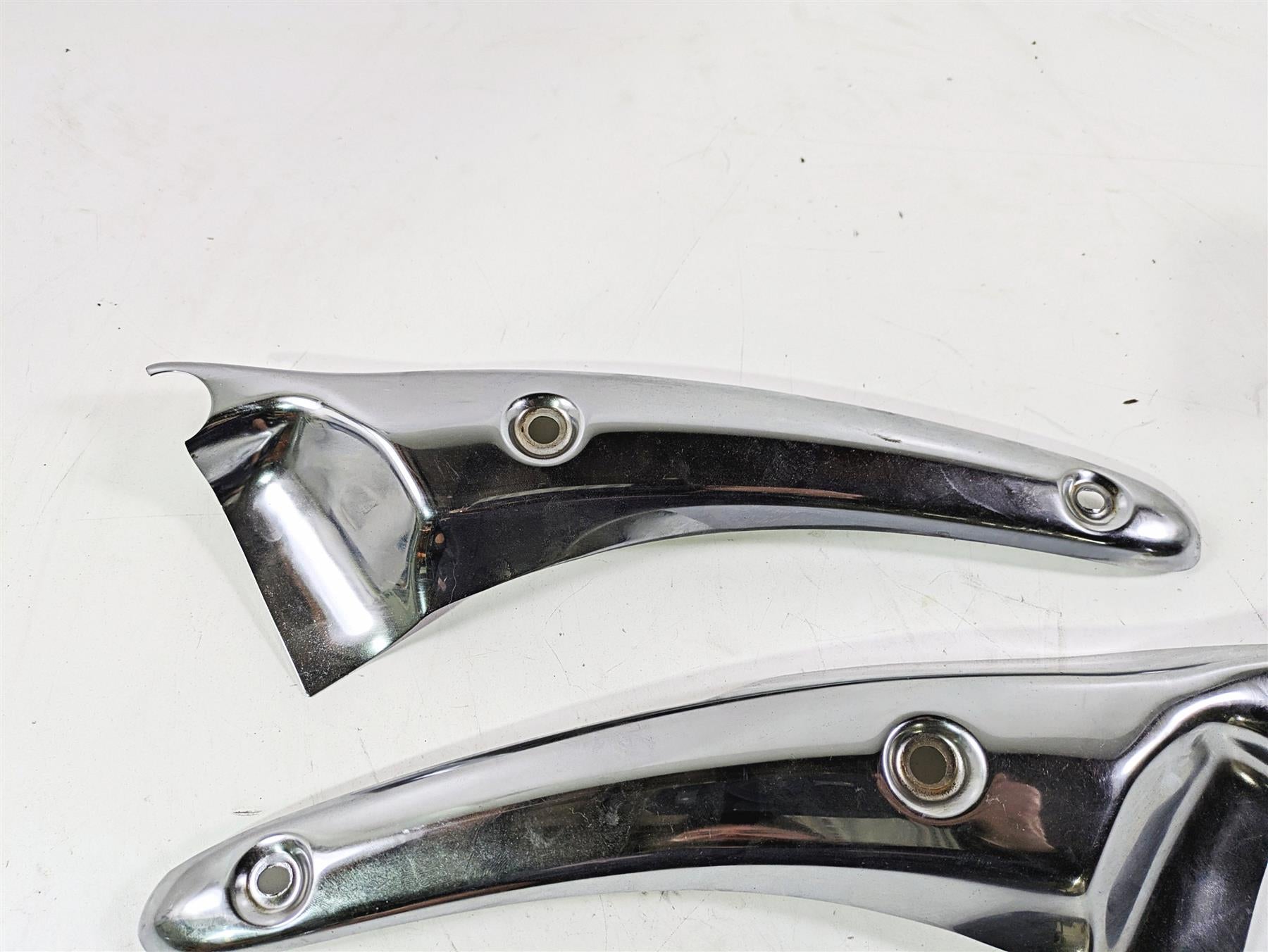 2006 Triumph Rocket 3 Rear Fender Chrome Braces Struts Covers T2306014 T2306024 {{ shop.shopifyCountryName }} - Mototech271