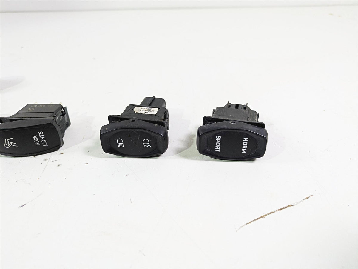 2022 CFMoto Zforce 950 Sport All Switch Ignition Key Light Awd 5BY0-0110005BY0 {{ shop.shopifyCountryName }} - Mototech271