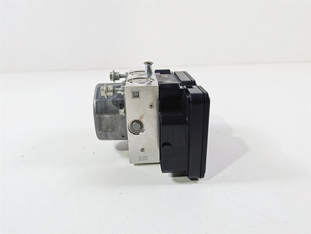 2016 Yamaha YZF R1 RN32 Abs Brake Pump Module Unit 2CR-85930-09-00 {{ shop.shopifyCountryName }} - Mototech271
