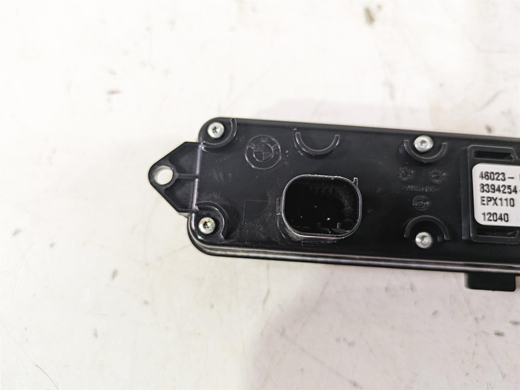 2022 BMW R1250 RT K052 4 Button Audio Control Panel 65148394254 {{ shop.shopifyCountryName }} - Mototech271