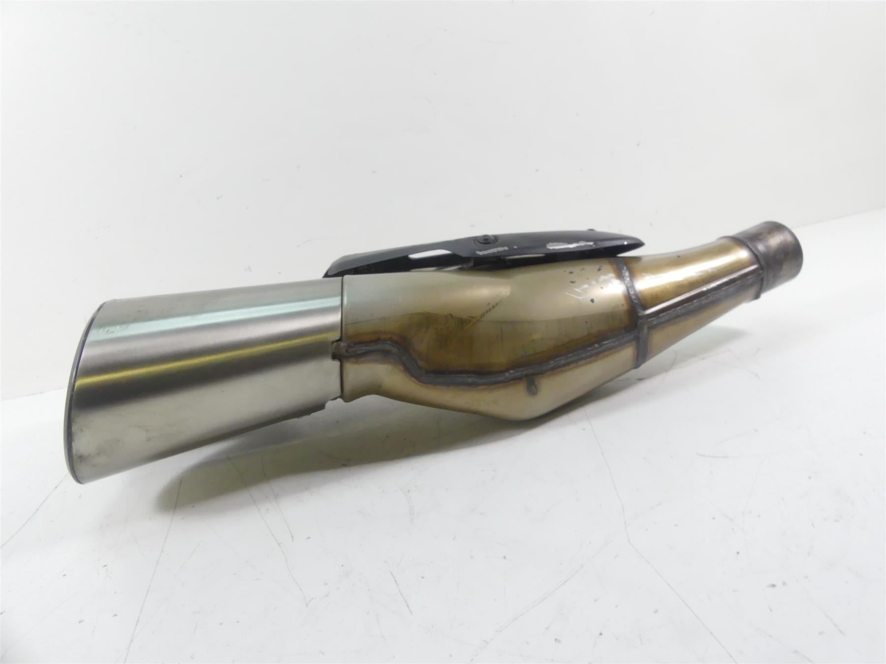 2015 Ducati Diavel Carbon Red Oem Exhaust Muffler Pipe Silencer Damper 57322021B {{ shop.shopifyCountryName }} - Mototech271