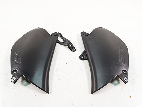 2007 BMW R1200GS K255 Adv Between Leg Side Cover Set 46637698234 46637727269 | Mototech271