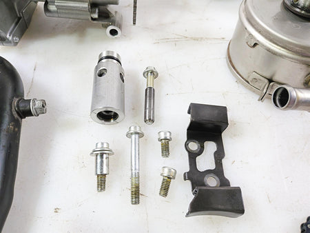 2008 Yamaha YZF R1 RN19 Oil & Water Pump Assembly - Tested 4C8-12420-21-00 {{ shop.shopifyCountryName }} - Mototech271