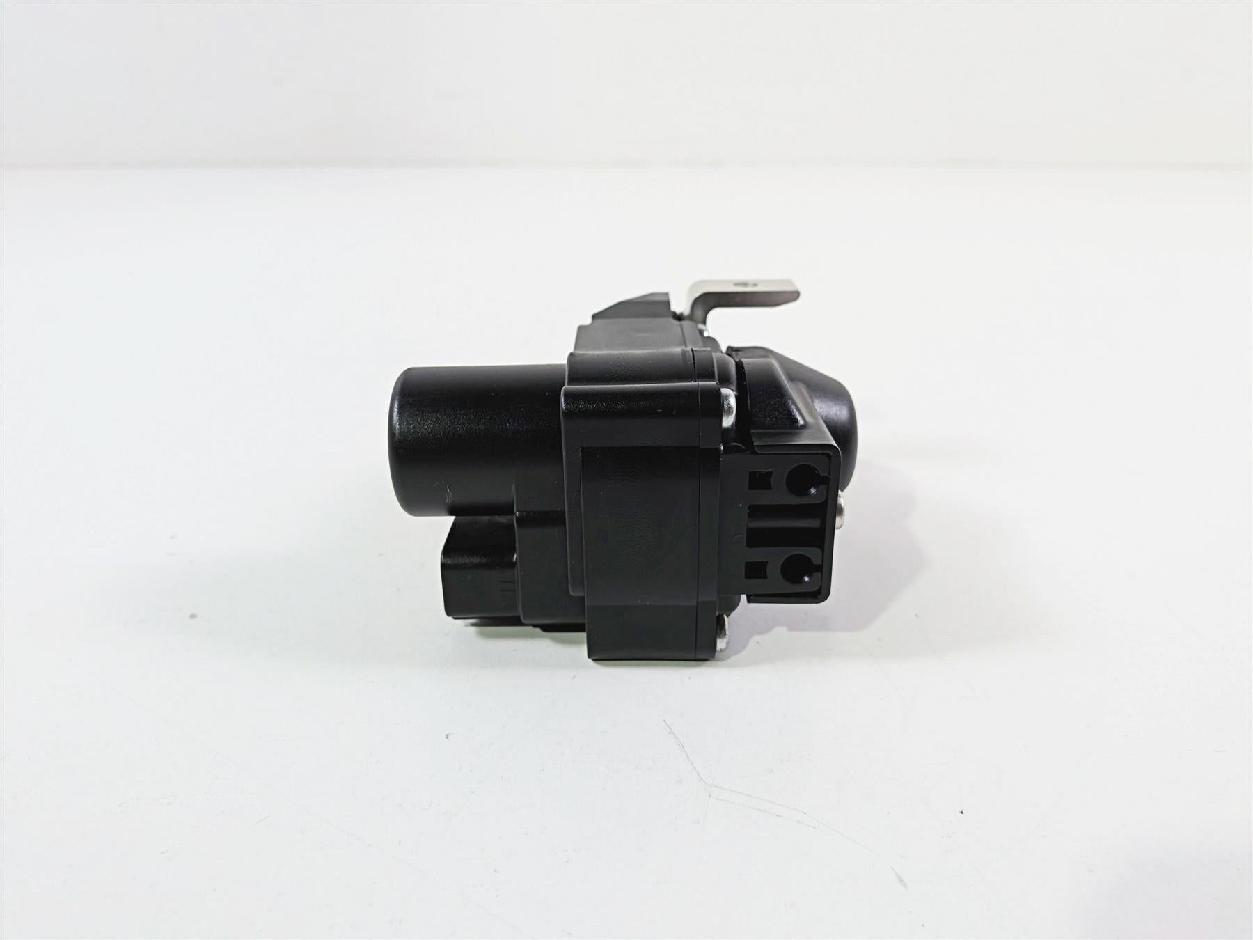 2024 Yamaha YZF R1 RN65 Exhaust Header Servo Flap Motor 2CR-85820-00 {{ shop.shopifyCountryName }} - Mototech271