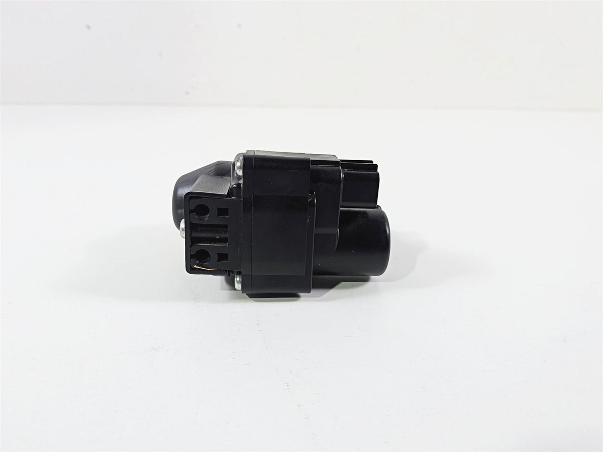 2023 Yamaha MT10 MTN1000 Exhaust Valve Servo Motor B5Y-85820-01-00 {{ shop.shopifyCountryName }} - Mototech271