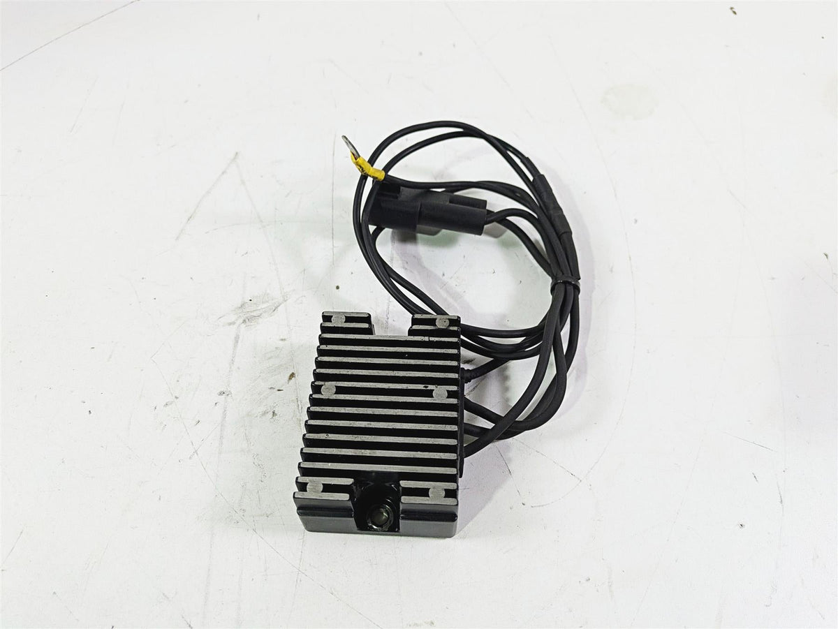 2002 Harley Dyna FXDL Low Rider Rectifier Voltage Regulator 74518-99A {{ shop.shopifyCountryName }} - Mototech271