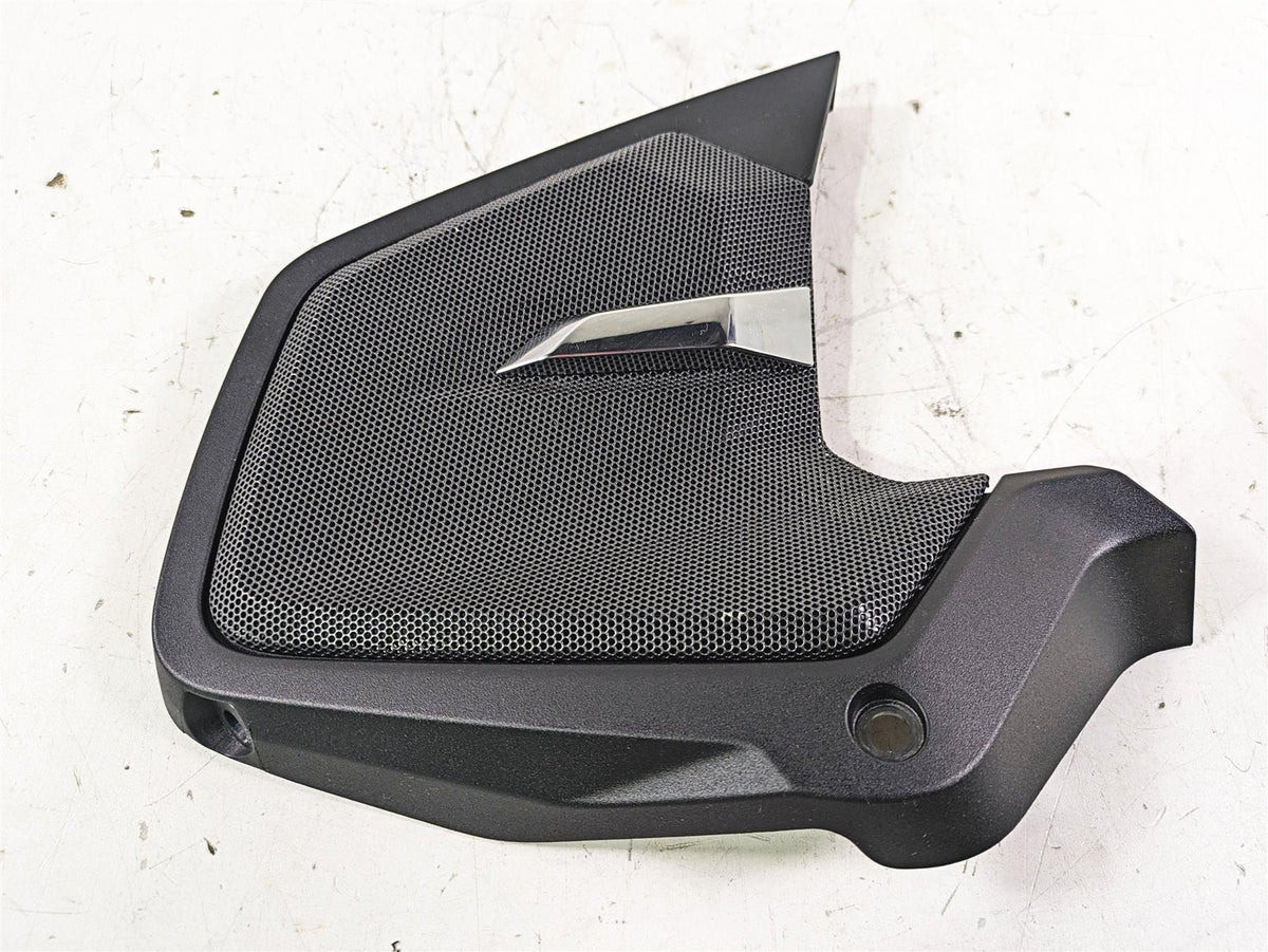 2022 BMW R1250 RT K052 Left Side Speaker Cover Fairing 0018945 {{ shop.shopifyCountryName }} - Mototech271