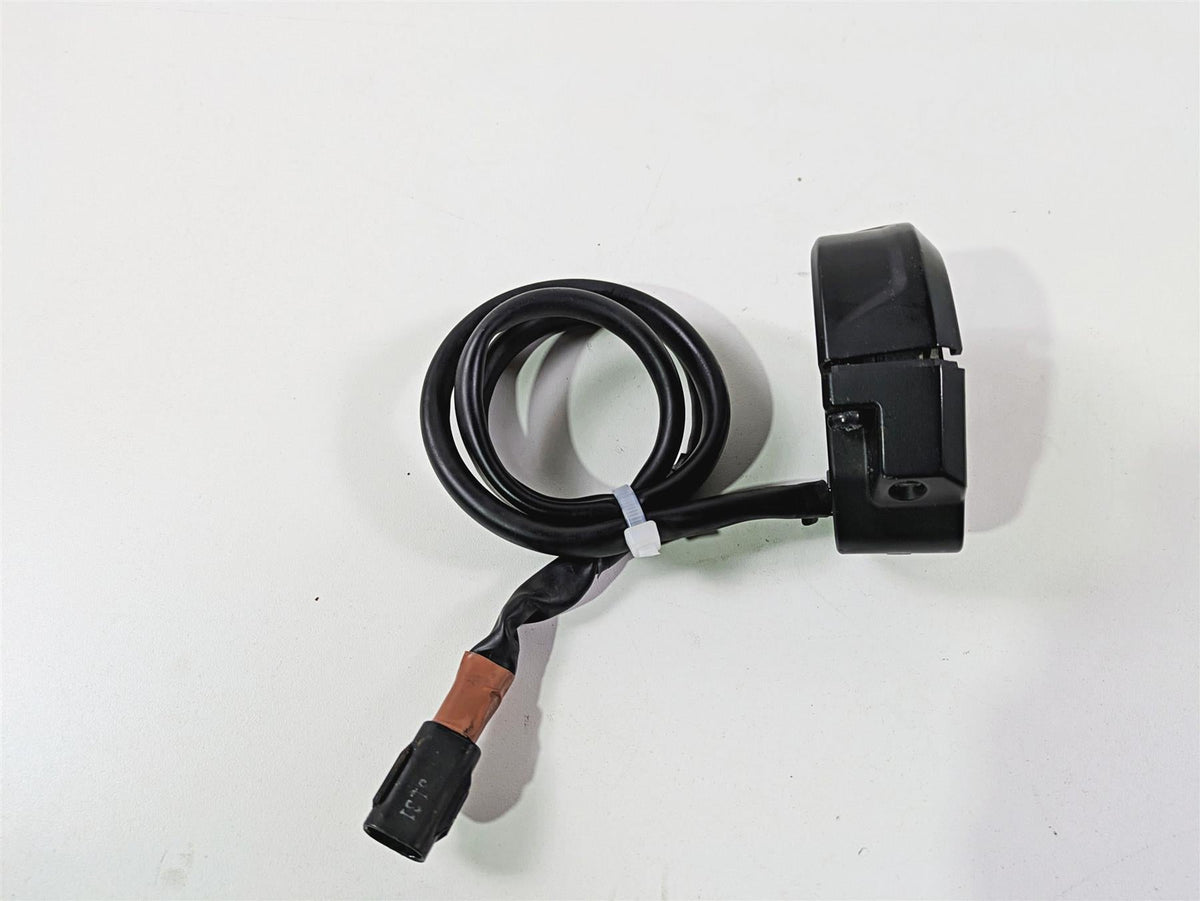2024 Triumph Tiger 900 GT Ride Fly By Wire Throttle Sensor T2042074 {{ shop.shopifyCountryName }} - Mototech271
