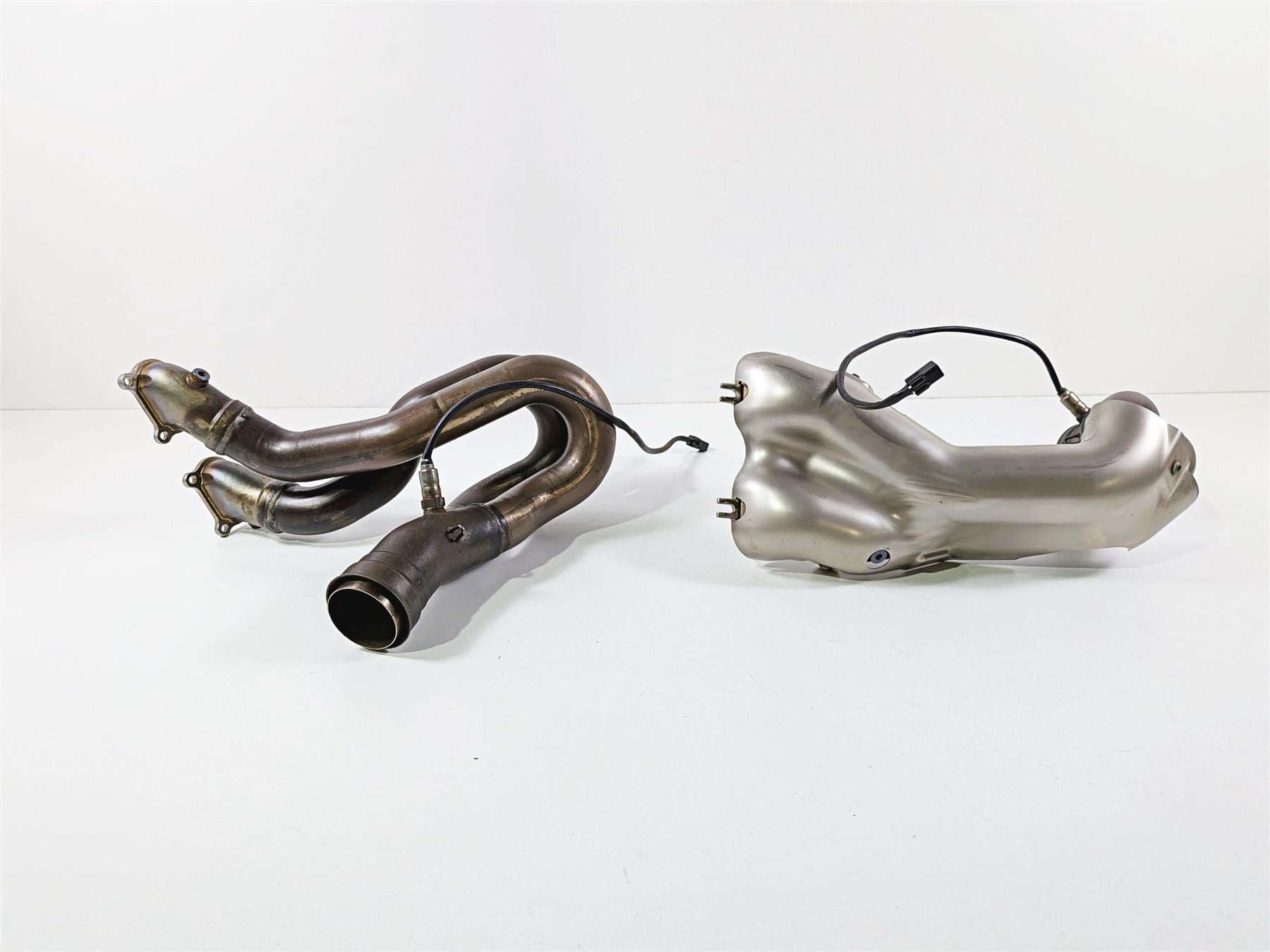 2019 Ducati Panigale V4S V4 S Corse Stock Exhaust Header Set 57014866B 57014874C {{ shop.shopifyCountryName }} - Mototech271
