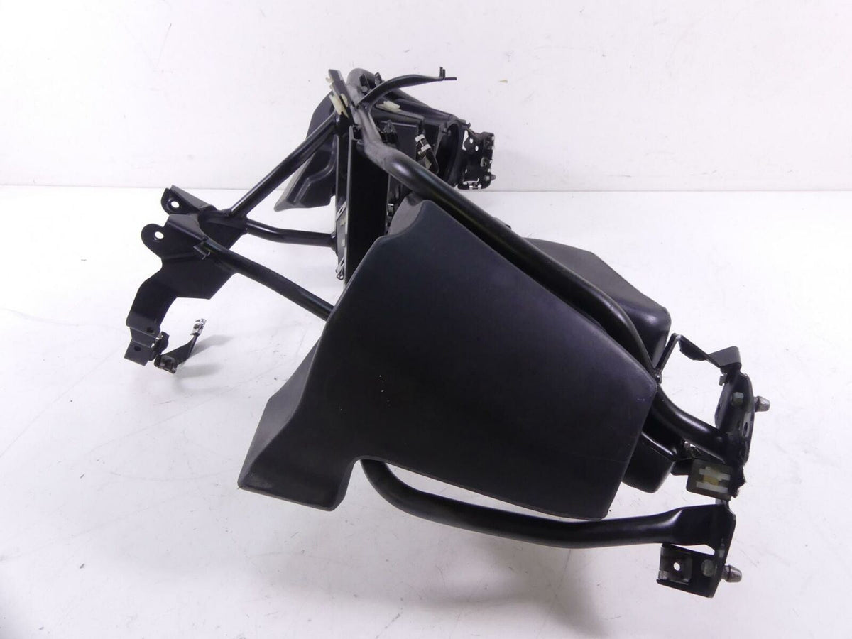 2003 BMW R1200CL K30 Front Stay Subframe Speaker Gauges Mount 46637659454 {{ shop.shopifyCountryName }} - Mototech271