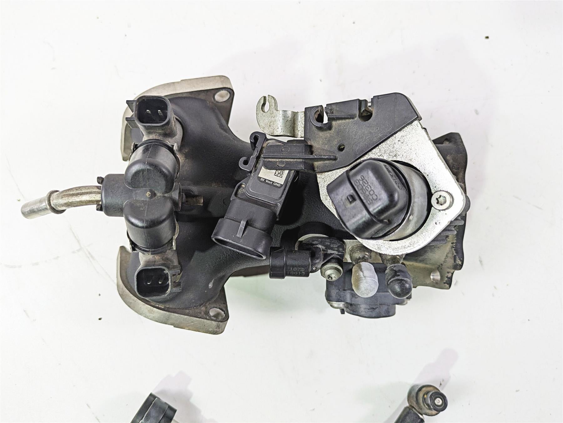 2016 Harley FXDWG Dyna Wide Glide Throttle Body Fuel Injection 27618-06A {{ shop.shopifyCountryName }} - Mototech271