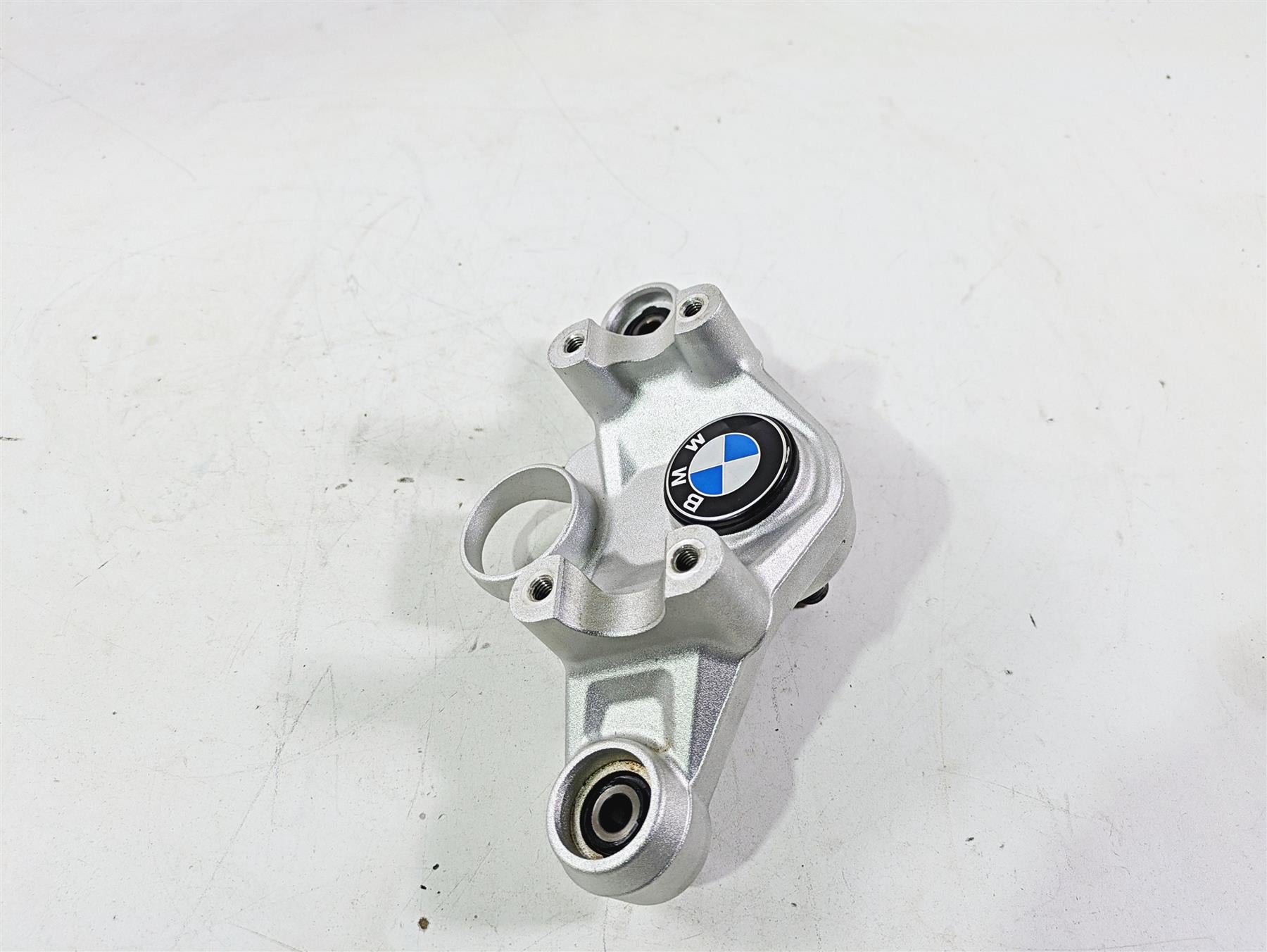 2021 BMW R1250GS K51 Adv Upper Triple Tree Steering Clamp 31428555849 {{ shop.shopifyCountryName }} - Mototech271