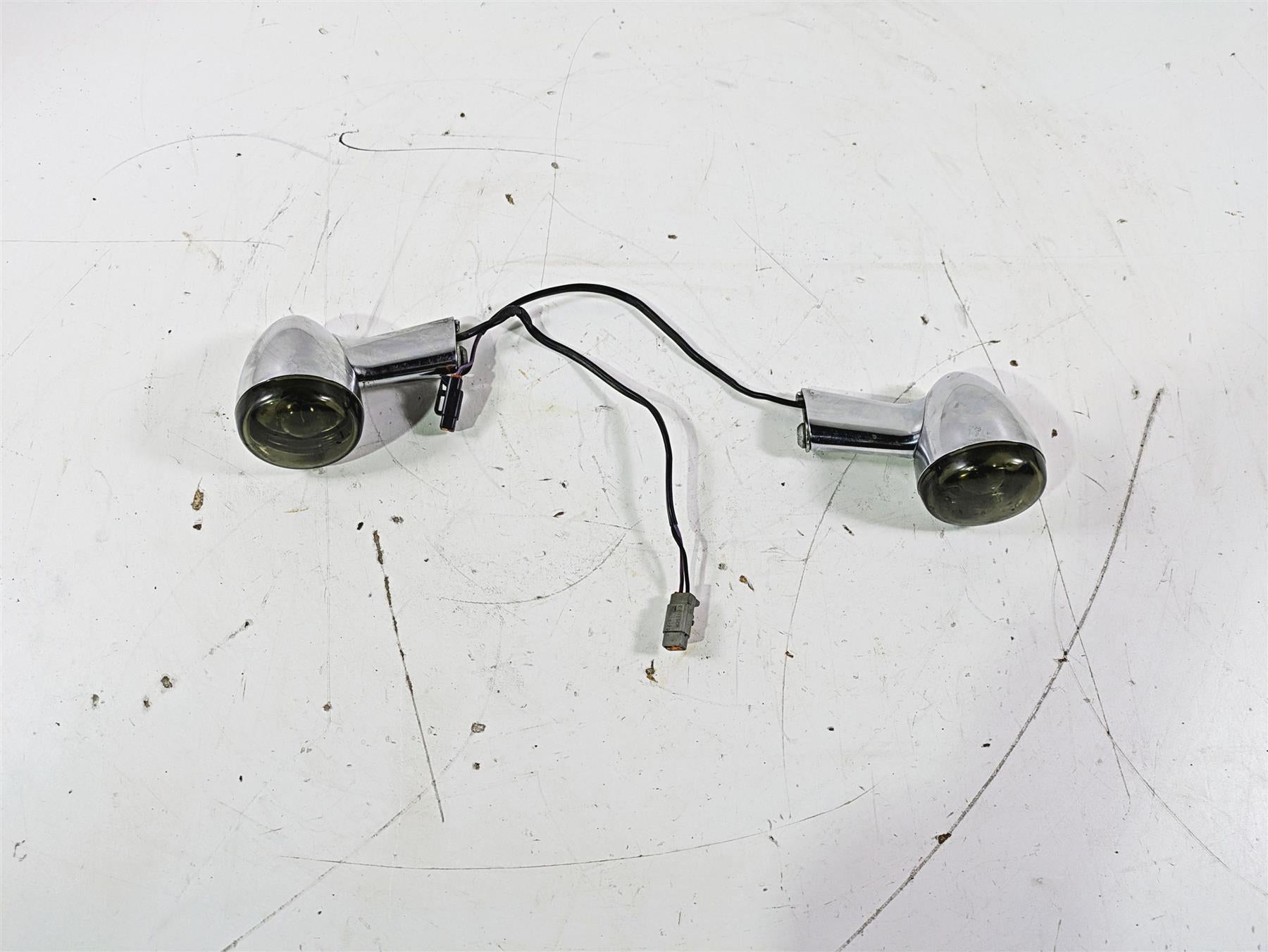 2005 Harley Softail FLSTSCI Heritage Springer Rear Smoked Blinker Set 68977-00 {{ shop.shopifyCountryName }} - Mototech271