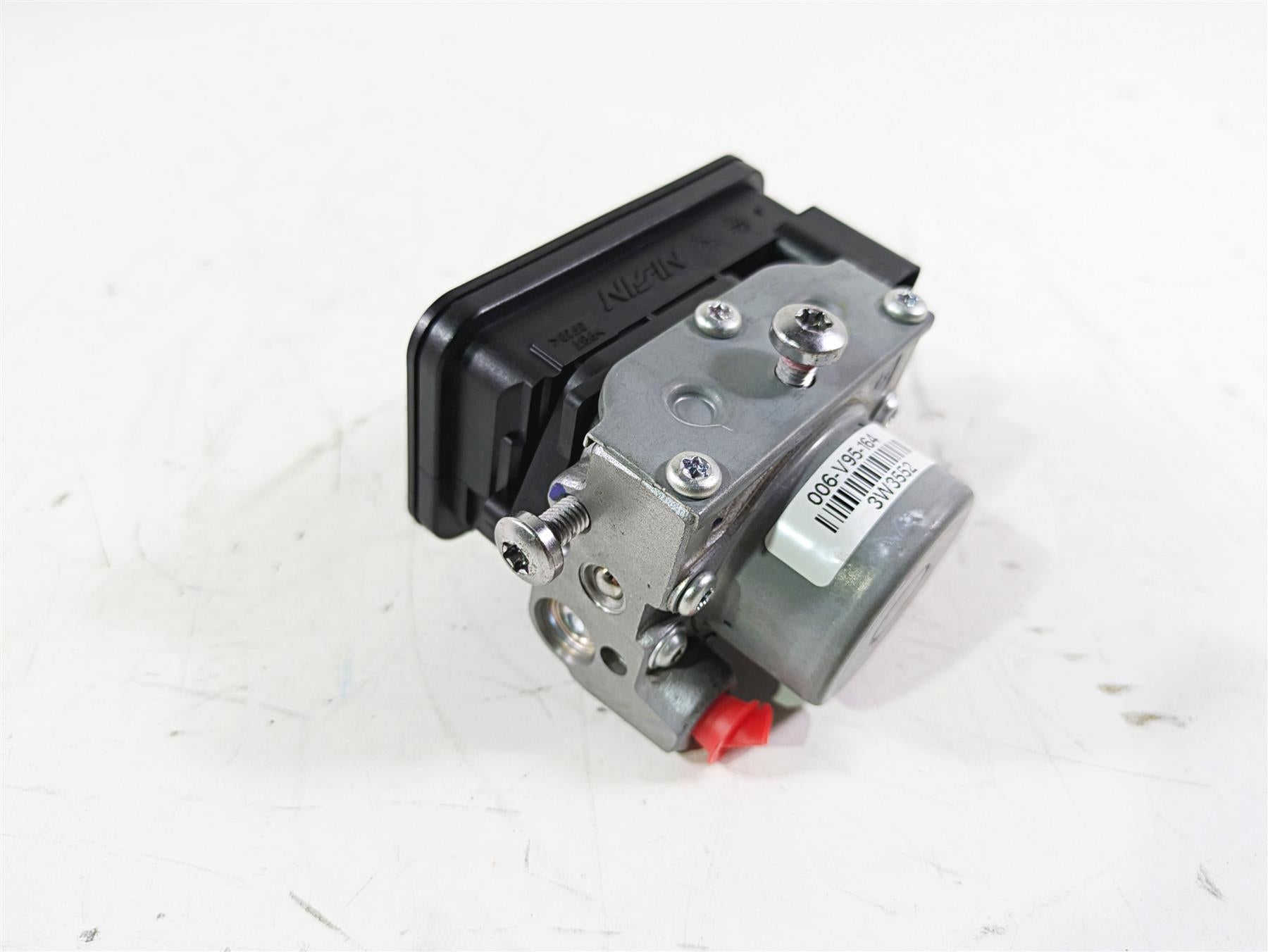2020 Triumph Daytona 765 Moto2 Abs Brake Pump Unit Module T2022854 {{ shop.shopifyCountryName }} - Mototech271