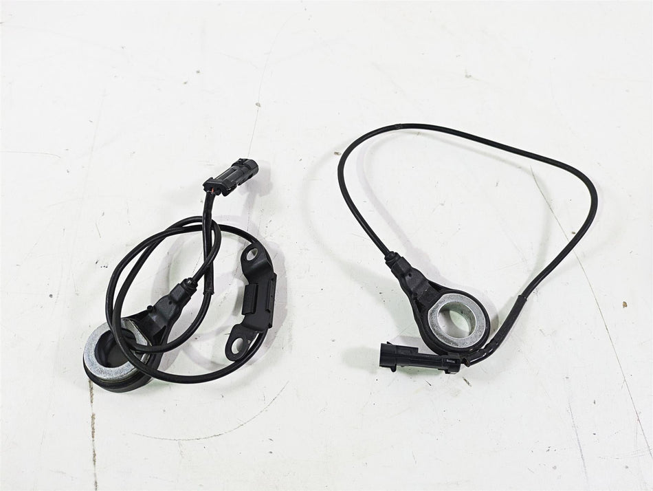2008 Harley Touring FLHTP Electra Glide Abs Wheel Speed Sensor Set 40614-08 {{ shop.shopifyCountryName }} - Mototech271