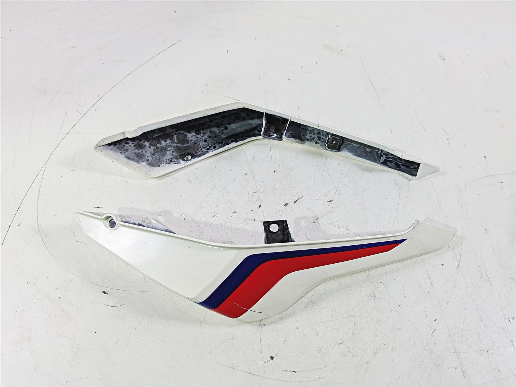 2023 BMW G310R K03 Tail Side Fairing Cover Set 46638565967 46638565968 {{ shop.shopifyCountryName }} - Mototech271