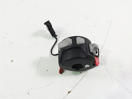 2019 Triumph Speed Triple RS 1050 Left Hand Control Switch READ T2044780 {{ shop.shopifyCountryName }} - Mototech271