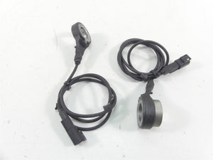 2015 Harley FLD Dyna Switchback Abs Brake Wheel Speed Sensor Set 40682-12