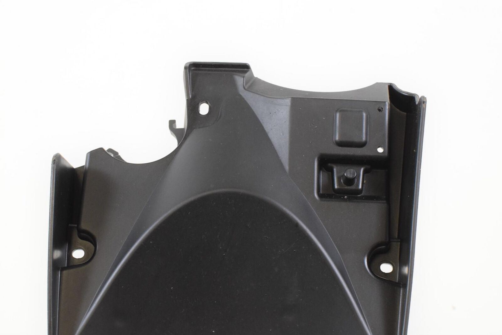 2014 BMW R1200R R1200 R K27 Rear Inner Fender Mud Guard 46627697191 {{ shop.shopifyCountryName }} - Mototech271