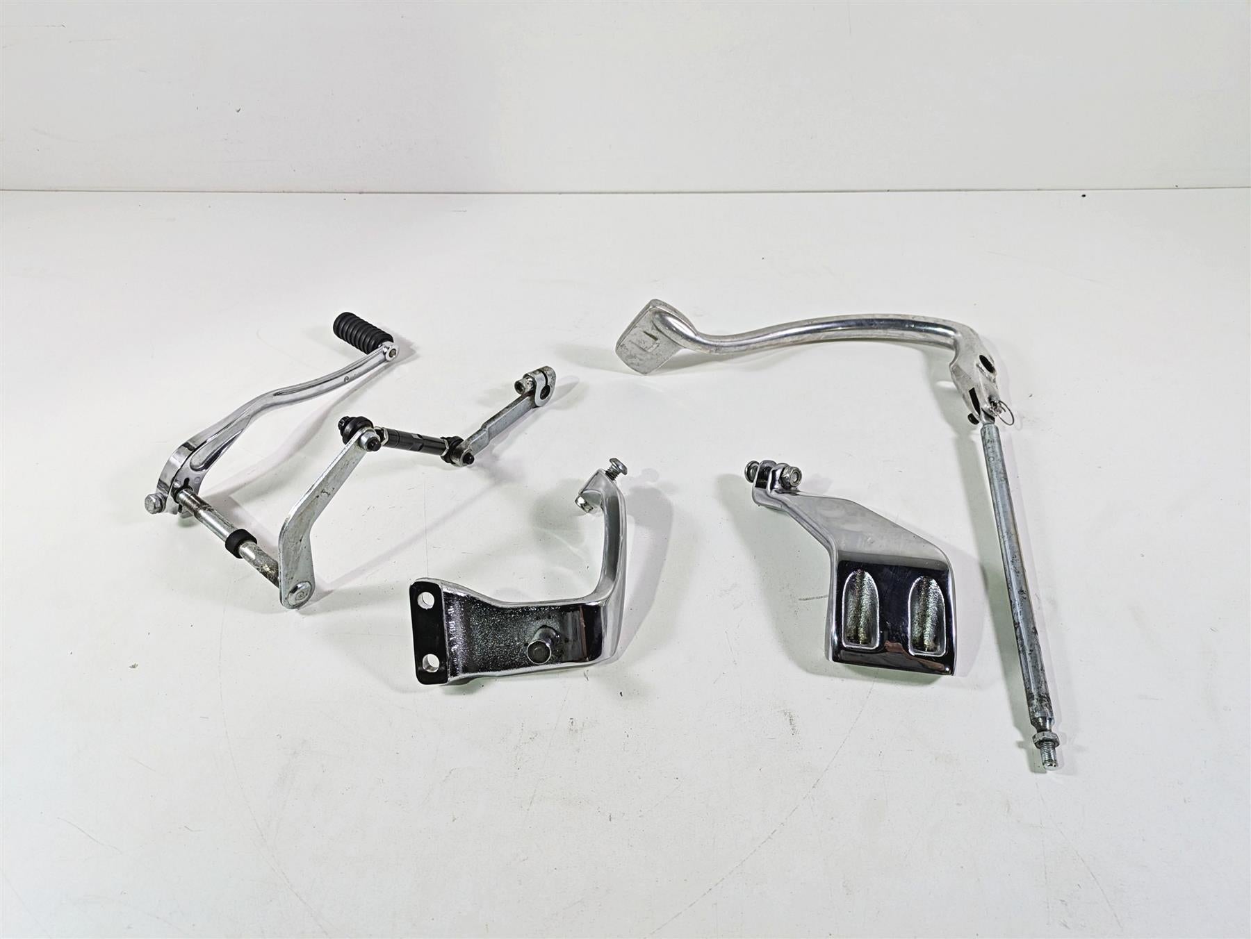 2014 Harley FXDL Dyna Low Rider Further Forward Mid-Control Footpeg Kit 50500386 {{ shop.shopifyCountryName }} - Mototech271