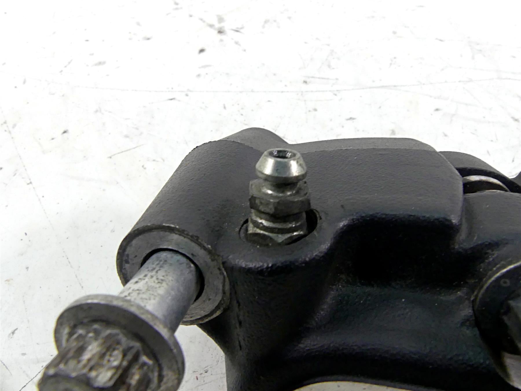 2011 Harley Softail FLSTF Fat Boy Front Brake Caliper 46356-11 {{ shop.shopifyCountryName }} - Mototech271