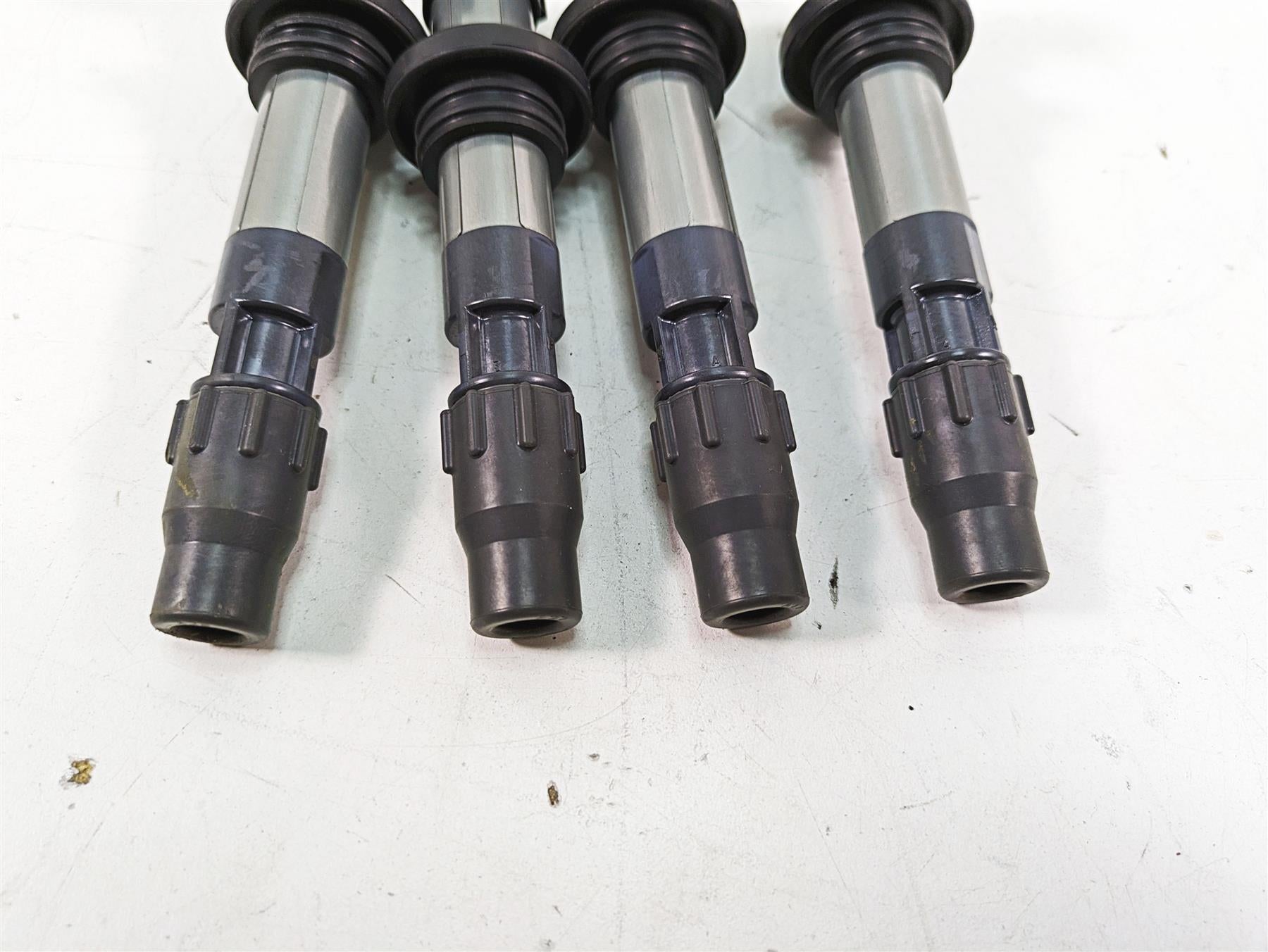 2009 Suzuki GSXR750 K9 Denso Ignition Coil Set 33410-38H00 {{ shop.shopifyCountryName }} - Mototech271