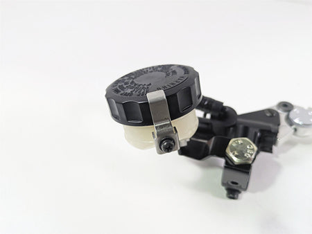 2013 Triumph Bonneville Front Brake Master Cylinder + Reservoir T2026220 {{ shop.shopifyCountryName }} - Mototech271