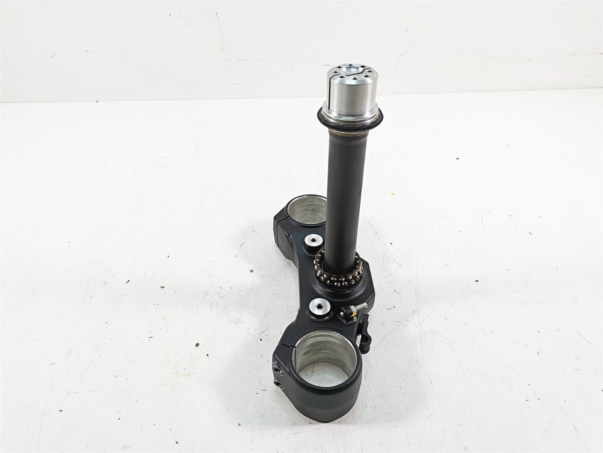 2020 Ducati Scrambler 1100 Sport Pro Lower Triple Tree Steering Clamp 34221031AA {{ shop.shopifyCountryName }} - Mototech271