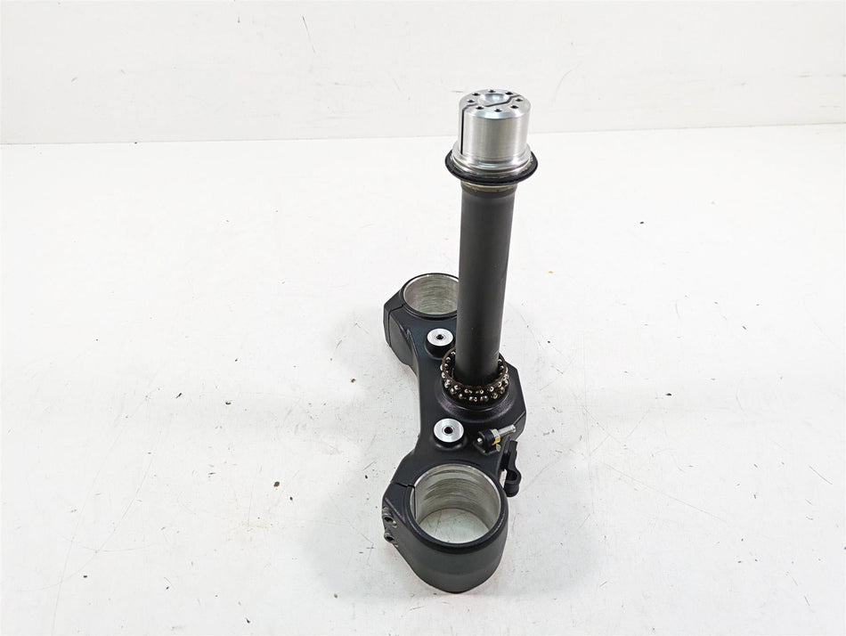 2020 Ducati Scrambler 1100 Sport Pro Lower Triple Tree Steering Clamp 34221031AA {{ shop.shopifyCountryName }} - Mototech271